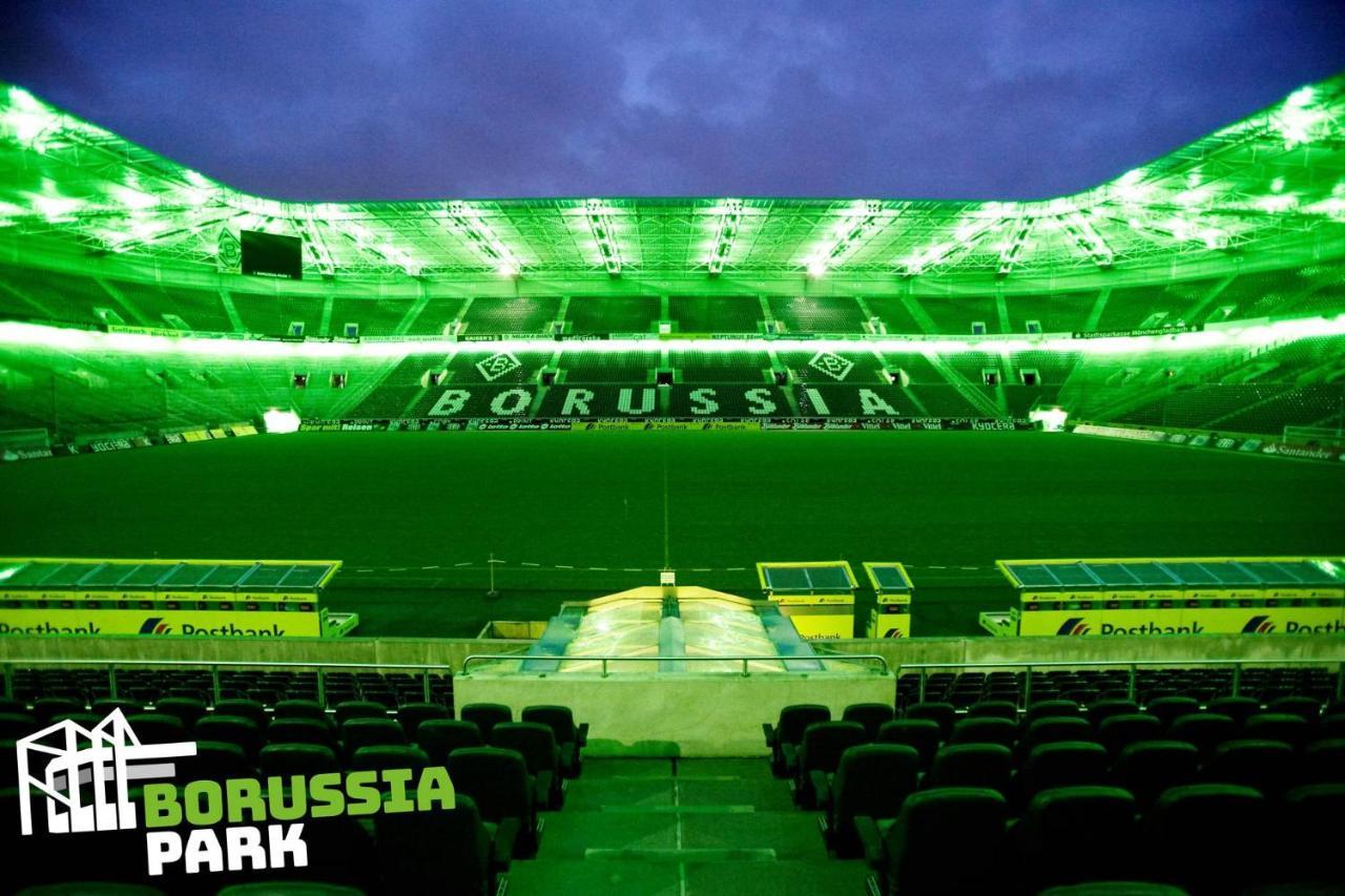 H4 Hotel Moenchengladbach Im Borussia-Park Екстериор снимка