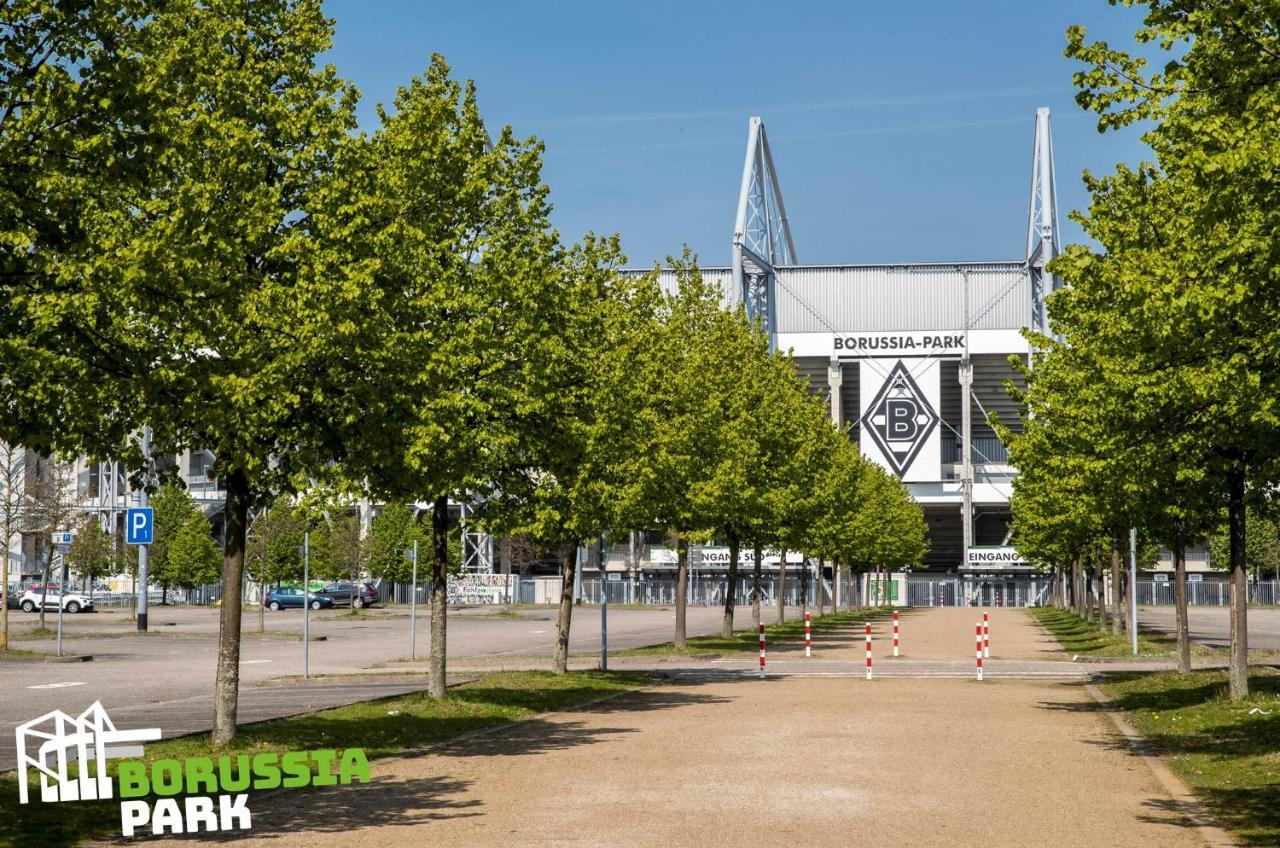 H4 Hotel Moenchengladbach Im Borussia-Park Екстериор снимка